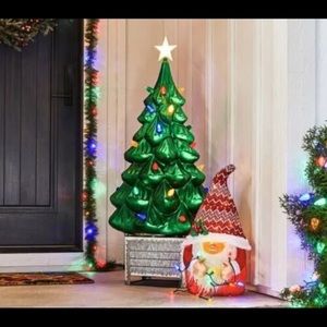 HOLIDAY LIVING LED BLOW MOLD CHRISTMAS TREE 40.16" X 24.8" X 14.57" NEW …